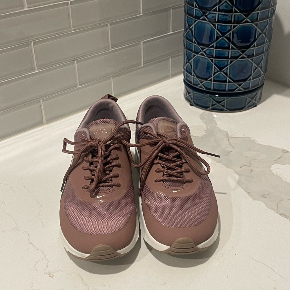 Like New Nike Air Thea Blush/Pink Sneakers